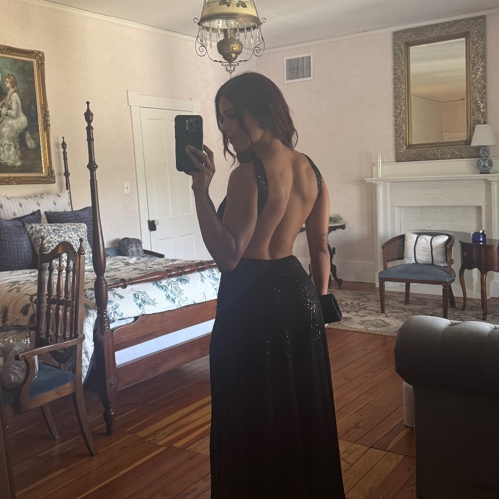 Wedding dress - Picture 3 of 3